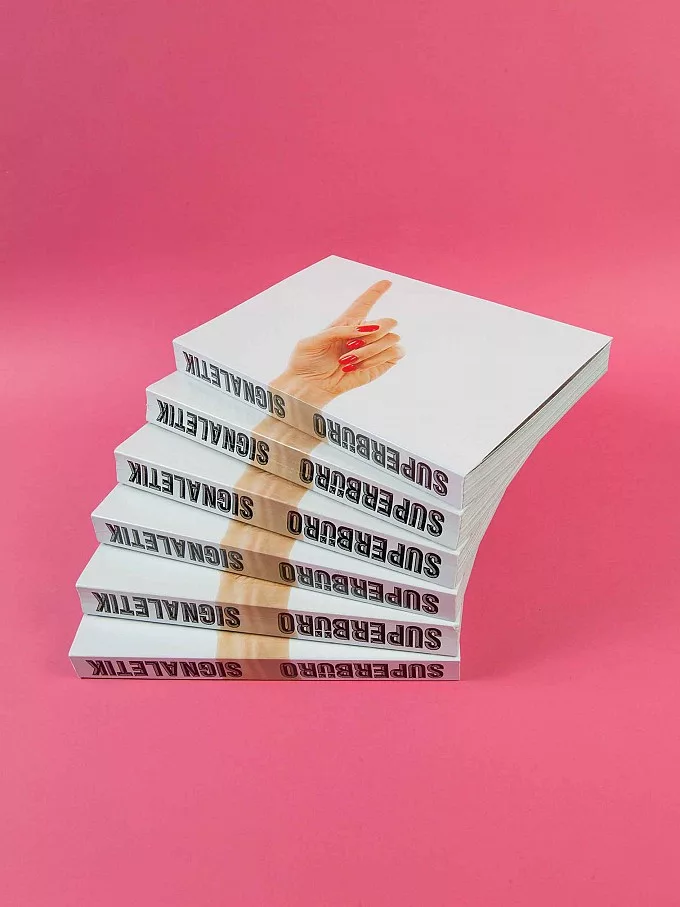 EDITORIAL DESIGN – Superbüro Signaletik