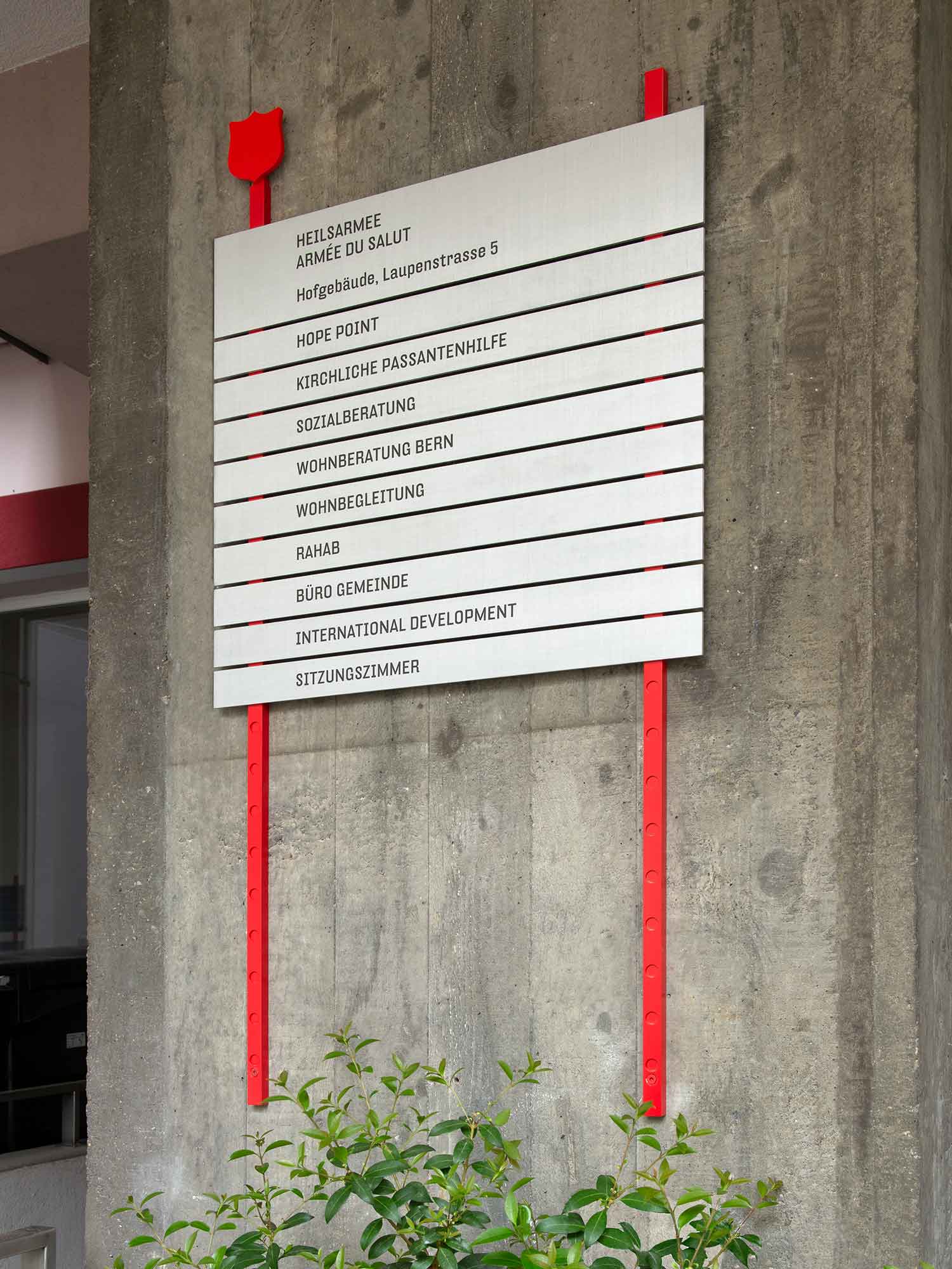 Heinsarmee Schweiz, Signaletik