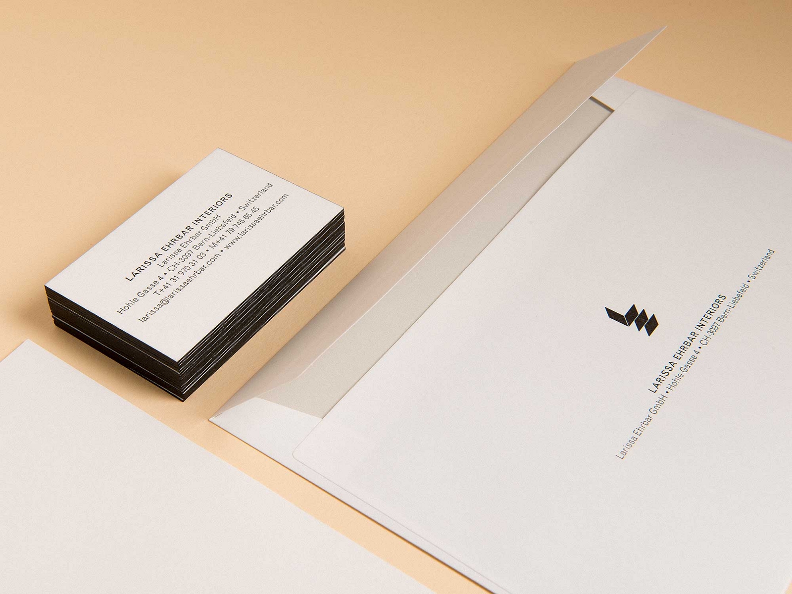 Larissa Ehrbar Interior, Logo