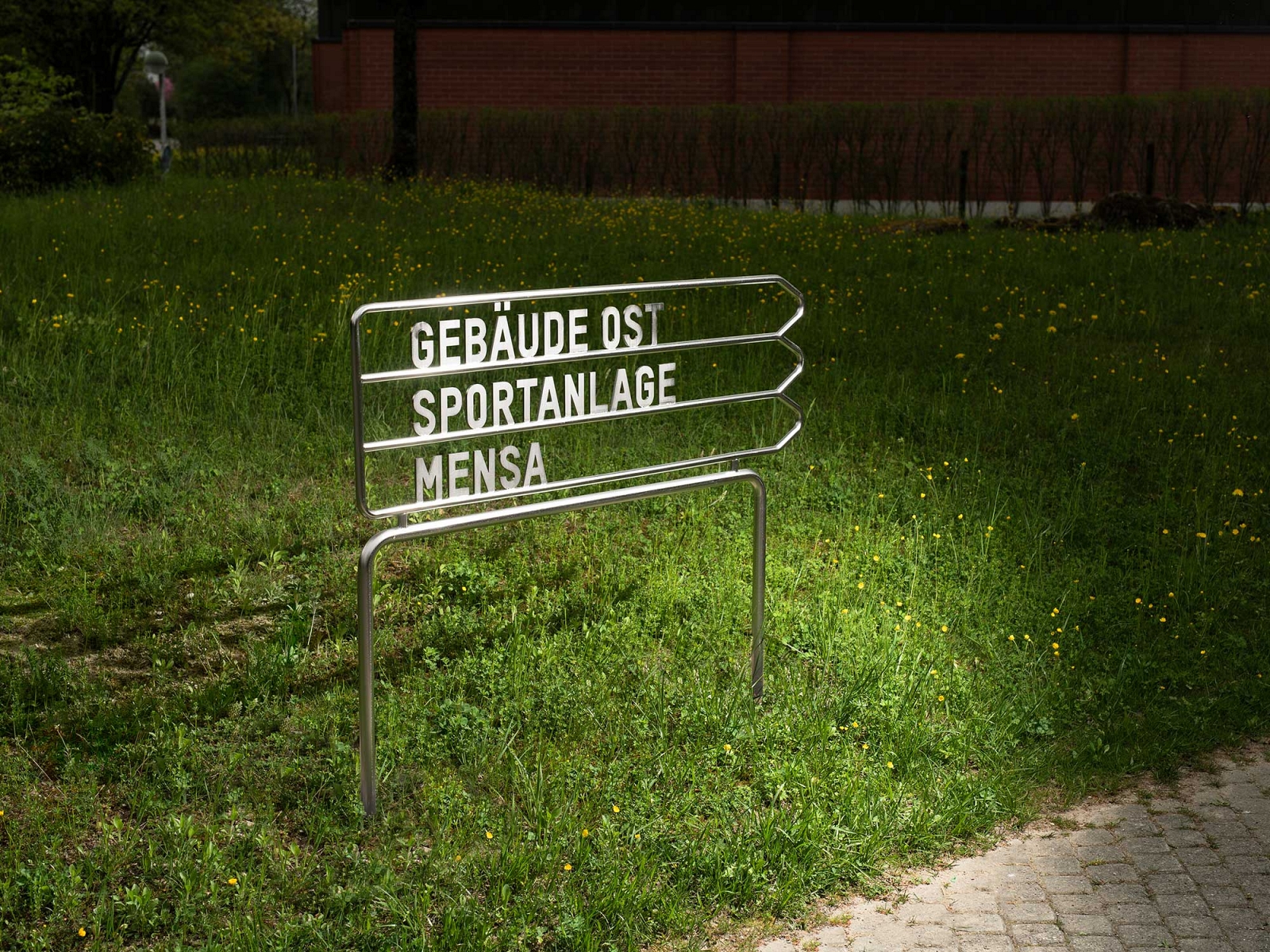 superbüro, Gymnasium Lerbermatt, signaletik