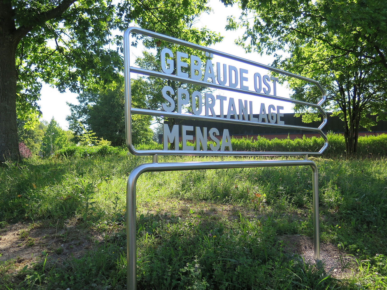superbüro, Gymnasium Lerbermatt, signaletik