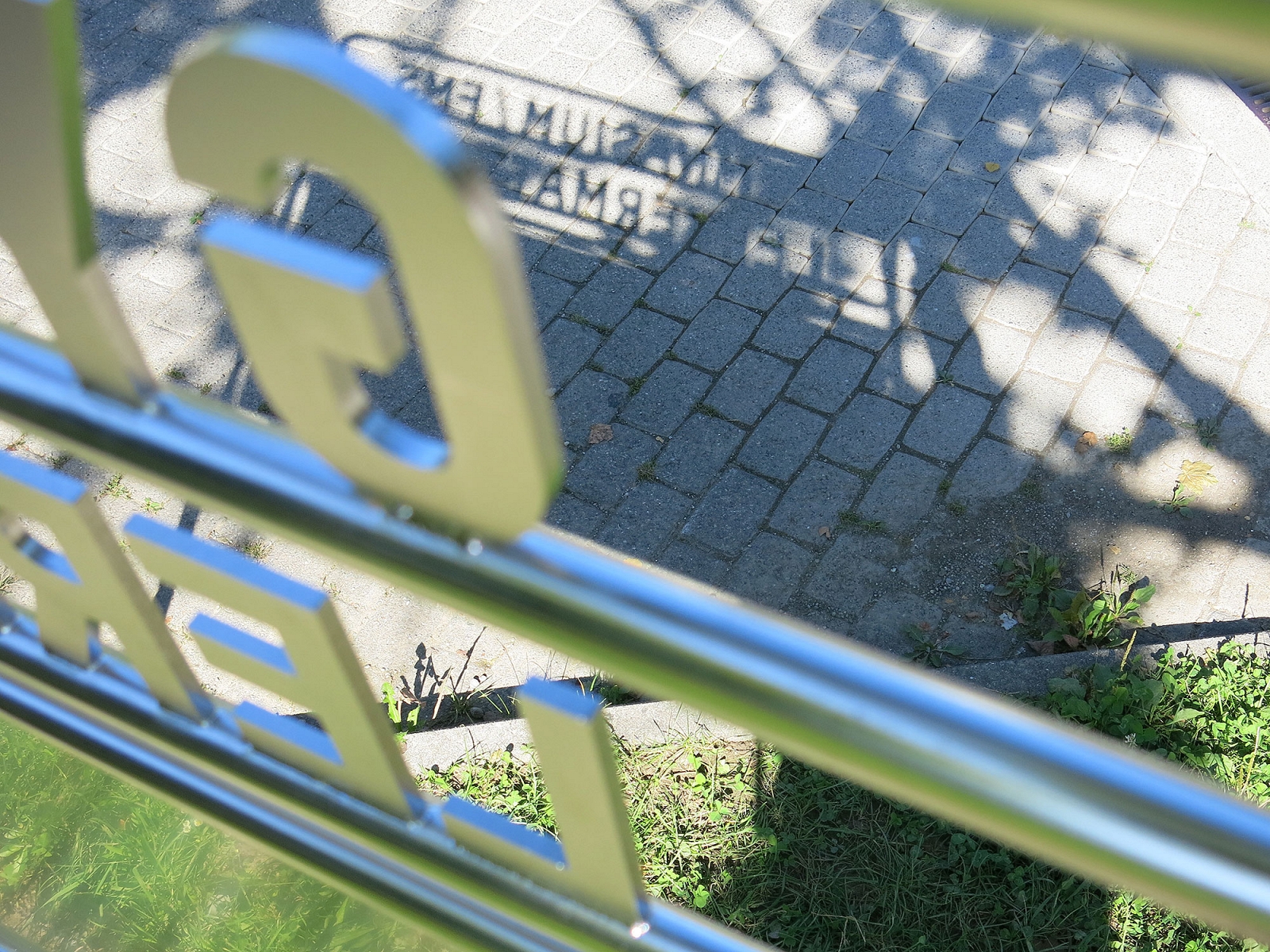 superbüro, Gymnasium Lerbermatt, signaletik